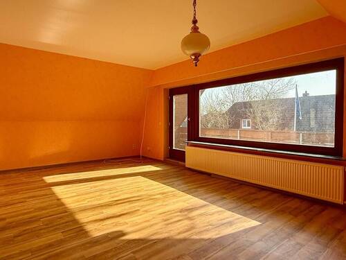 Zimmer im Dachgeschoss - 