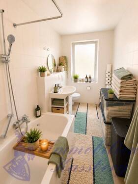 Badezimmer 1.1 - 4 Zimmer Etagenwohnung zur Miete in Detmold / Heidenoldendorf