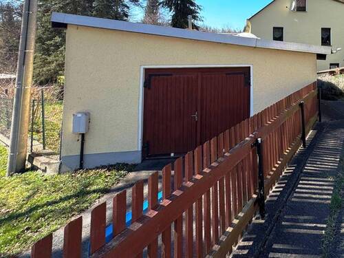 Massive Garage - 
