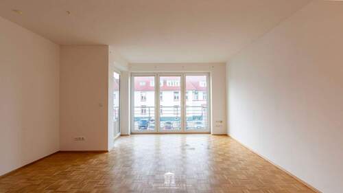 Wohn-/ Esszimmer - 2 Zimmer Etagenwohnung zum Kaufen in Cuxhaven