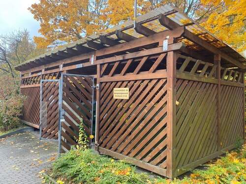 Müllhäuschen - 