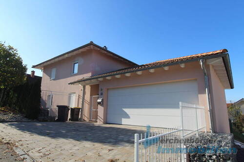 Hausansicht.jpg (2) - *** Lichtdurchflutetes Domizil der Extraklasse für gehobene Ansprüche in Eichendorf ***