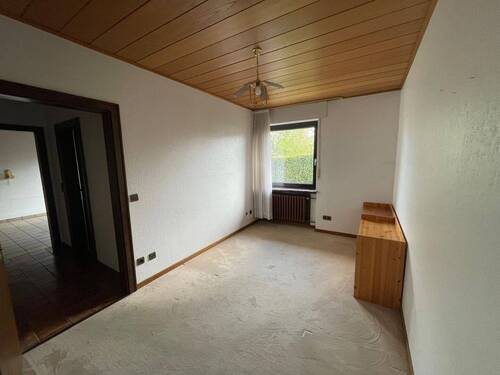 Büro oder Ankleide im EG - 