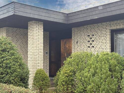 Kommen Sie näher und treten gerne ein - 5 Zimmer Bungalow zum Kaufen in Moers