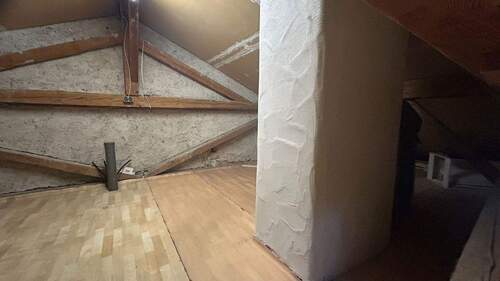 Dachboden ausbaubar - 