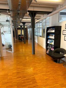 Flur - Büro in Karlsruhe zur Miete