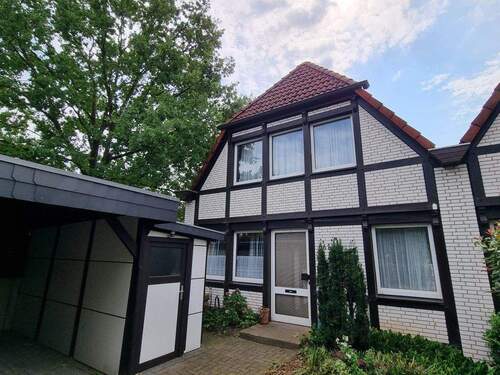 Hausansicht - Stilvolle Doppelhaushälfte mit Fachwerk in 49186 Bad Iburg