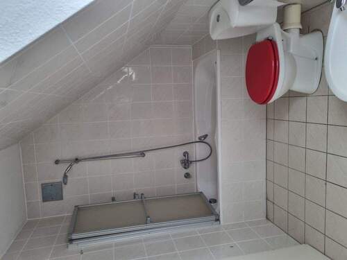 Badezimmer - 4 Zimmer Doppelhaushälfte in Bad Iburg