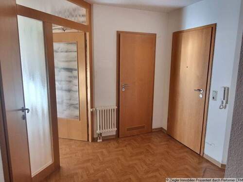 2 Diele - 3 Zimmer Etagenwohnung zum Kaufen in Schriesheim