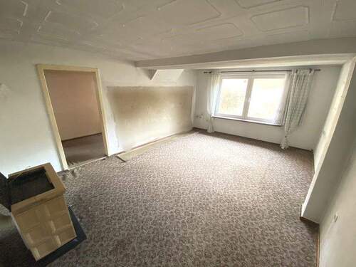 Erdgeschoss: Wohnzimmer - 