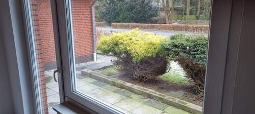 Blick aus Wohnzimmerfenster - 