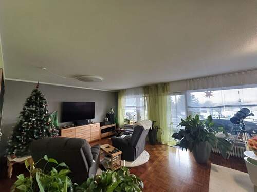 Wohnzimmer - 3 Zimmer Etagenwohnung in Wermelskirchen