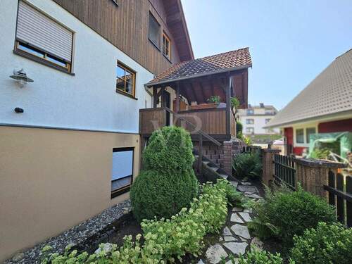 Zugang zur überdachten Terrasse - 