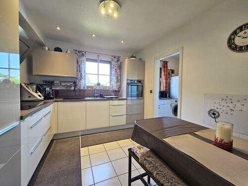 Moderne Einbauküche - 