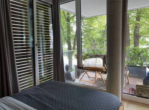 Schlafzimmer mit Loggia - 