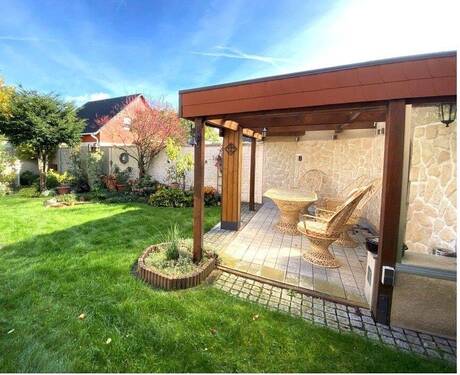 Überdachter Sitzplatz - 