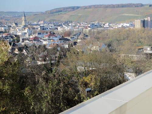 Aussicht - Weitblick garantiert! Lichtverwöhnte Wohnung in Bestlage von Bad Neuenahr!