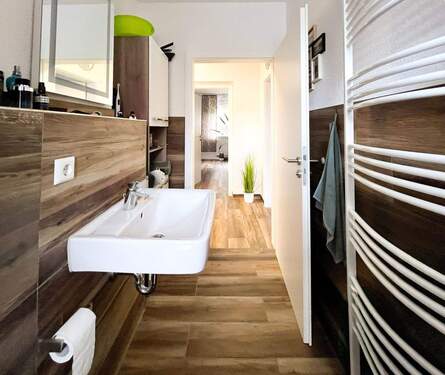 Bad - Etagenwohnung mit 50,50 m&sup2; in Löbnitz zum Kaufen