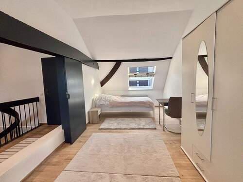 2. OG Schlafzimmer Ansicht 1 - 