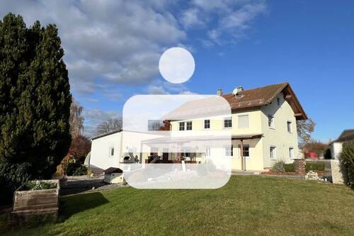 Außen - Südseite - Eigenheim in ruhiger Ortslage - 300.000,00&nbsp;EUR Kaufpreis, ca.&nbsp; 129,00&nbsp;m&sup2;&nbsp;Wohnfl&auml;che