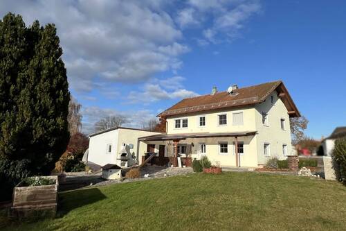 Außen - Südseite - 5 Zimmer Einfamilienhaus zum Kaufen in Falkenberg