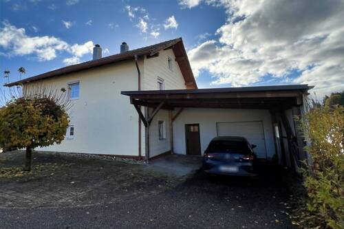 Außen - Carport/Garage - 