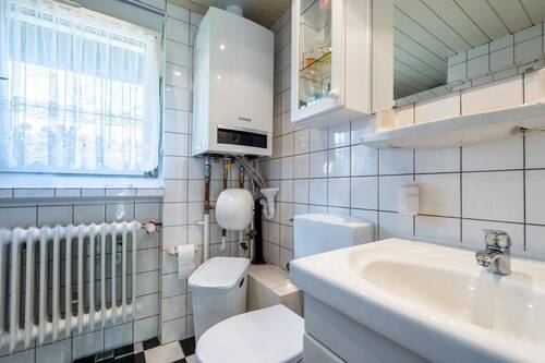 18332 Badezimmer - 