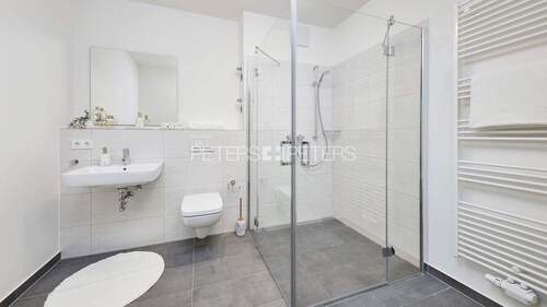 Badezimmer Musterwohnung - 