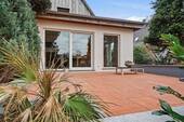 großzügige Terrasse - Einfamilienhaus mit 140,00 m&sup2; in Moorrege zum Kaufen