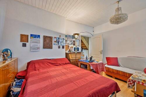 a59722a0-7901-4dc1-8e56-170487036e74.jpg - 