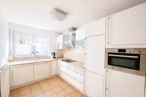 Küche - 4 Zimmer Reihenmittelhaus in Liederbach