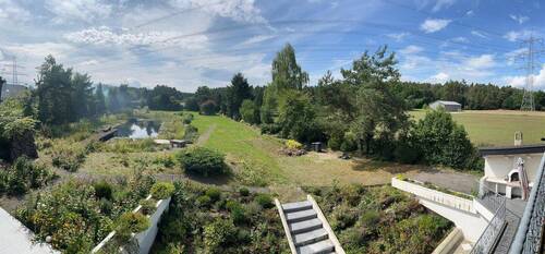 Ausblick vom Balkon - Mehrfamilienhaus, Wohnhaus mit 591,00 m&sup2; in Kleinseebach zum Kaufen