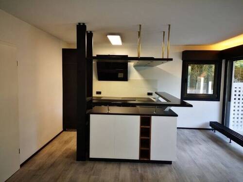 Küche komplett - Etagenwohnung mit 80,00 m² in Hadamar zur Miete