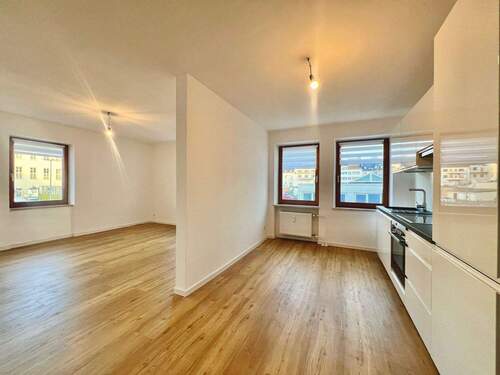 Wohnzimmer - Küche.jpg - 2 Zimmer Etagenwohnung in Trier