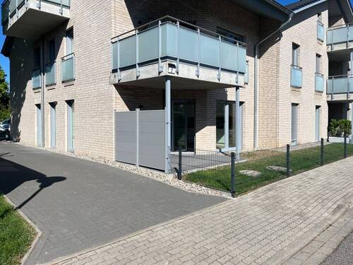 Straßenansicht - 3 Zimmer Etagenwohnung in Friedrichstadt