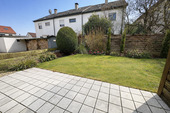 Terrasse/Garten - Mehrfamilienhaus, Wohnhaus mit 100,00 m&sup2; in Wolfschlugen zum Kaufen