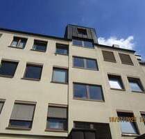 1 A - Lage Nürnberg Innenstadt! Gewerbehaus in TOP - Zustand (Baujahr 1981) mit 16 Tiefgaragenstellplätzen. Hohes Entwicklungspotential!