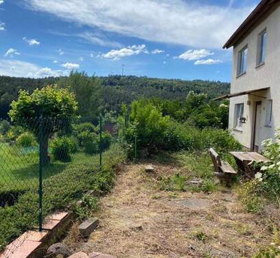 Bild 1 - Handwerkerhaus mit Potenzial - Freistehendes Einfamilienhaus auf Traumgrundstück (1.000m²)