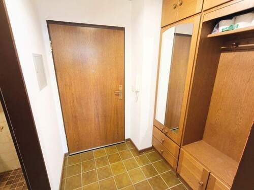 Flur/Eingangsbereich - 