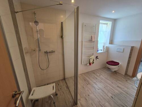 EG: Badezimmer - 