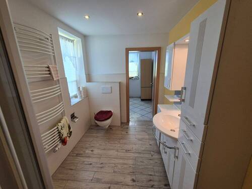 EG: Badezimmer - 