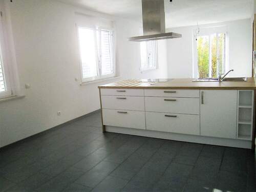 EBK - Etagenwohnung mit 93,00 m² in Gebenbach zur Miete