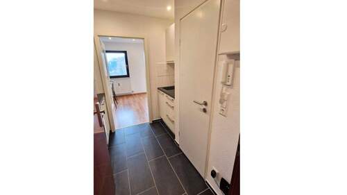 Bild 2 - 1 Zimmer Etagenwohnung zum Kaufen in Karlsruhe