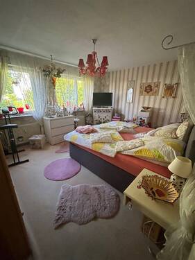 Schlafzimmer EG - 