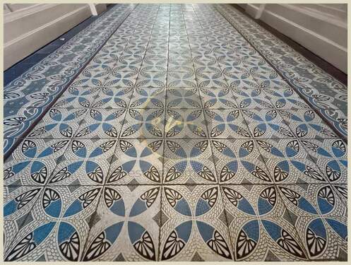 Hauseingang (Bodendetail) - 