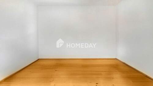 Wohnzimmer 2-1 - 2 Zimmer Etagenwohnung zum Kaufen in Berlin