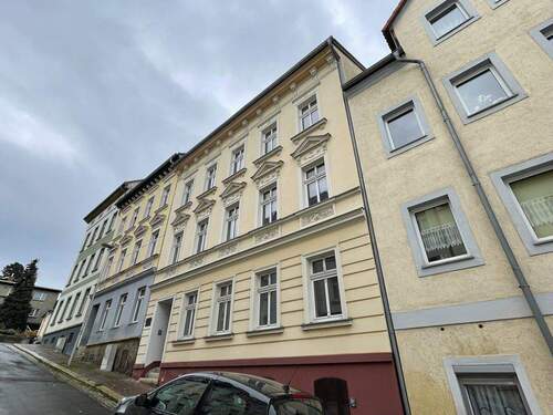 Bild 1 - Charmantes MFH in Gera: Sanierte Basis mit Potenzial für Ihre Ideen