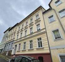 Charmantes MFH in Gera: Sanierte Basis mit Potenzial für Ihre Ideen