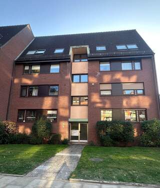 IMG_9006.jpeg - Burg-Grambke! Attraktive 3-Zimmerwohnung mit großer Terrasse, Garten, Garage und Nähe zum Grambker See!