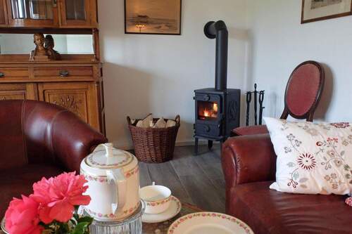 EG Wohnzimmer - 6 Zimmer Einfamilienhaus zum Kaufen in Pellworm